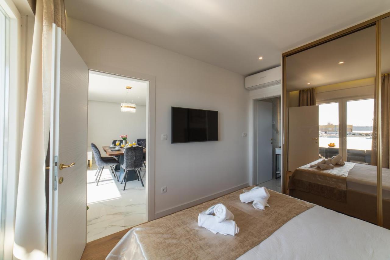 Apartman Blue Wave Trogir Exterior foto